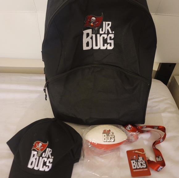 Tampa Bay Buccaneers Bucs Jr Hat, Lanyard, Football And Back Pack Set - Picture 6 of 10